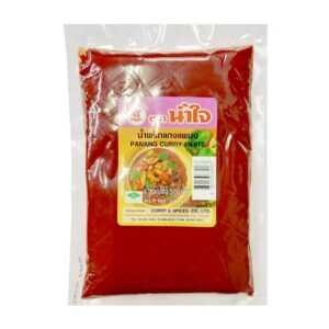 NAMJAI Panang Curry Paste น้ำใจ น้ำพริกแกงพะแนง 500 กรัม
NAMJAI Panang Curry Paste